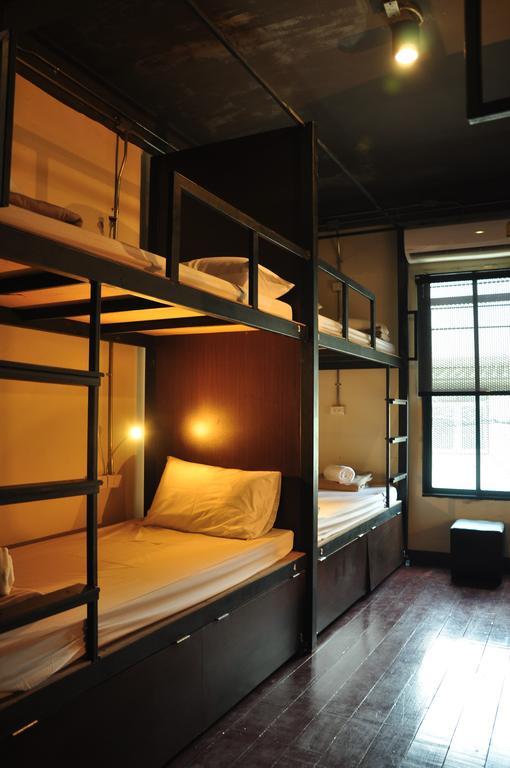 Sabye Club Hostel Bangkok Szoba fotó