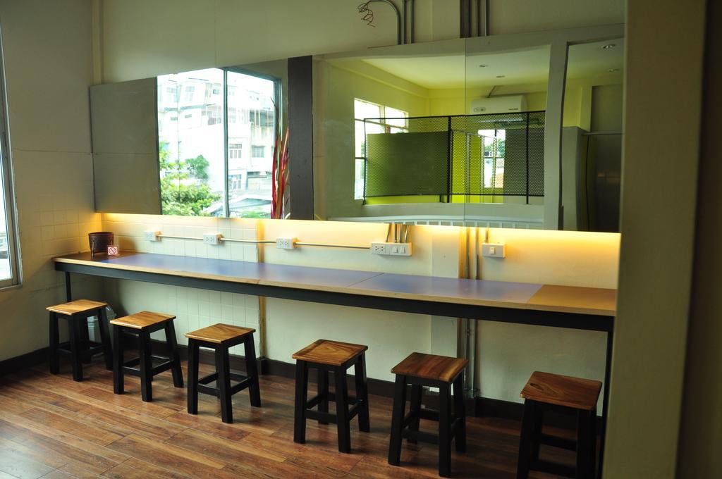 Sabye Club Hostel Bangkok Szoba fotó
